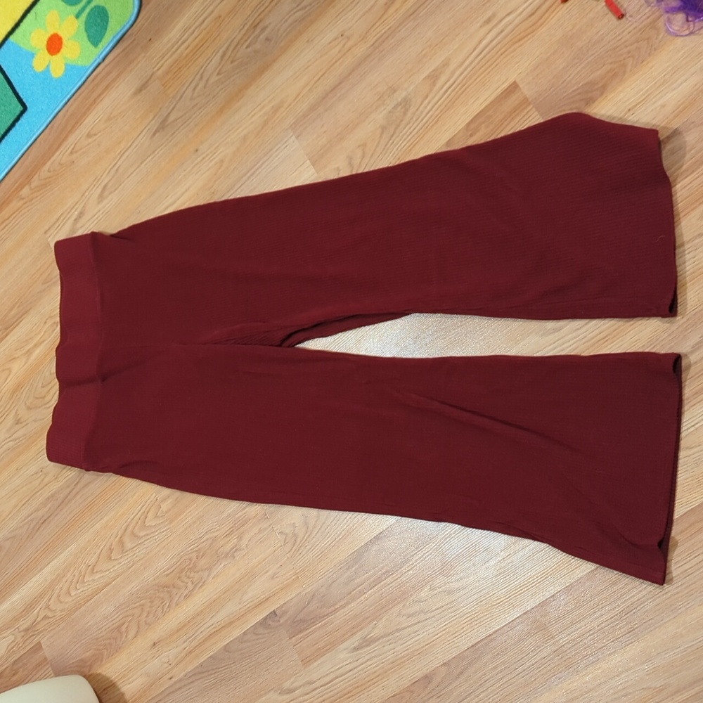 Red sweat pants